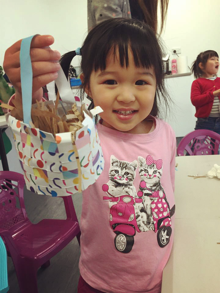 手工和可愛小羊